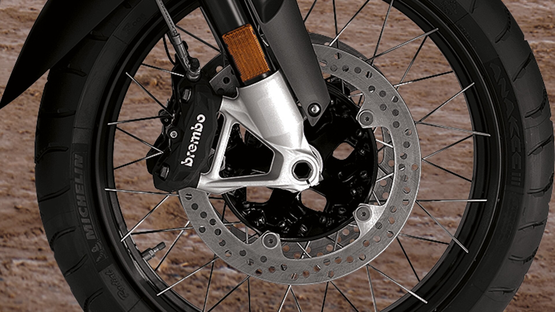 R 1200 GS Adventure cross-spoke wheels