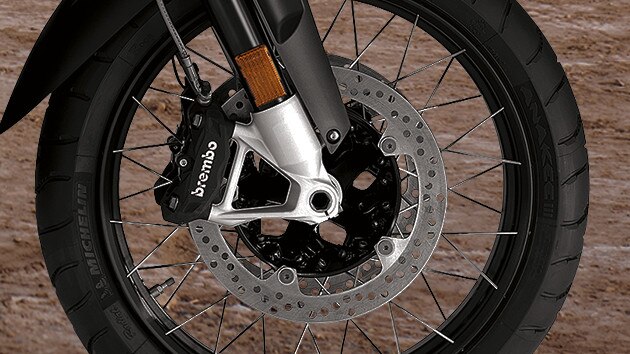 R 1200 GS Adventure cross-spoke wheels