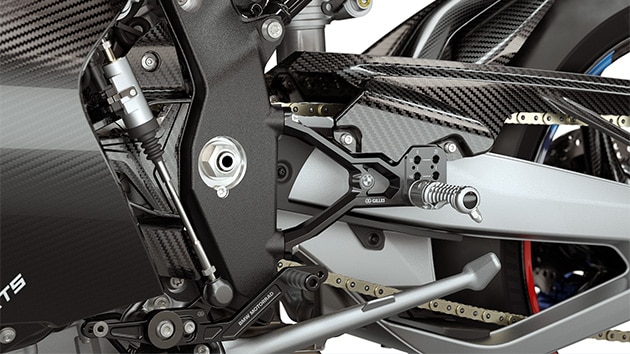 Footrest system of the M 1000 RR