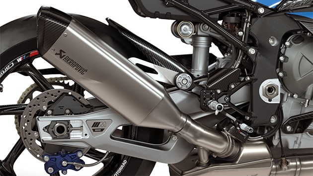 Full titanium exhaust system of the M 1000 RR