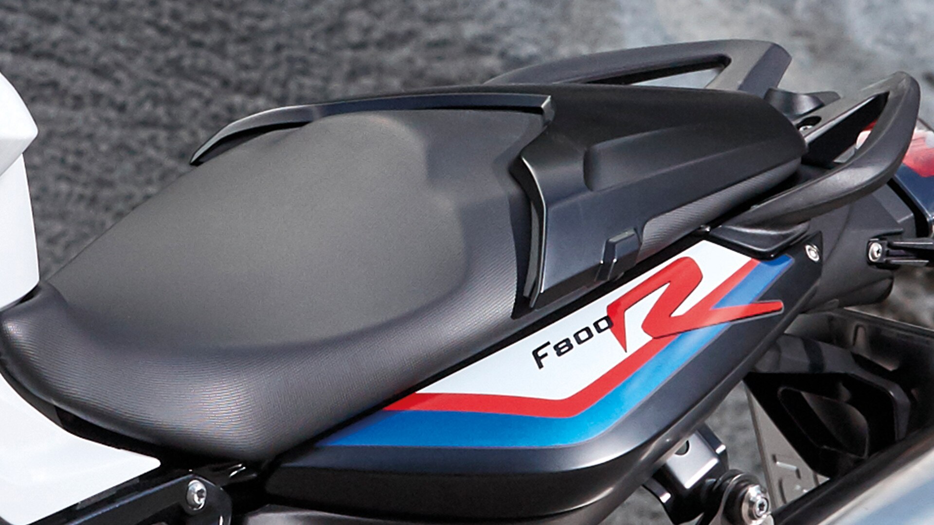 F 800 R wide selection of seat variants