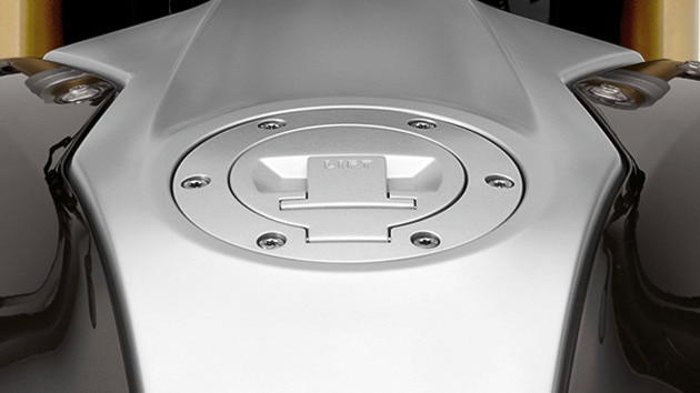 R 1200 R tank trim