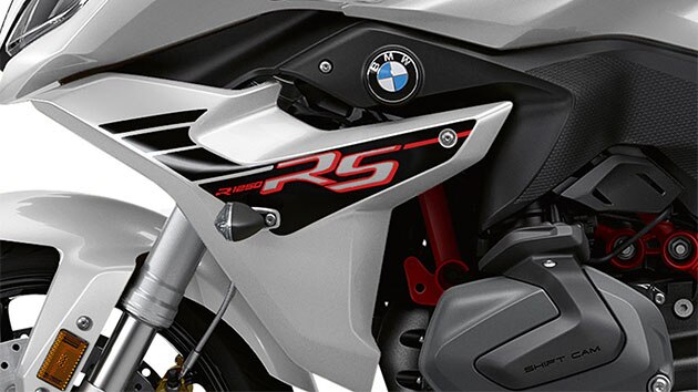 Style Sport R 1250 RS with Light white paintwork.