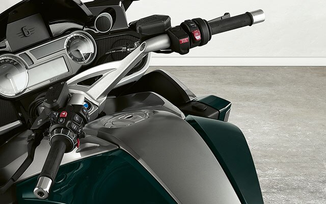K 1600 GTL tank trim