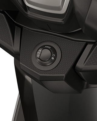 The C 400 GT from BMW Motorrad with Ride by Wire and Keyless Ride