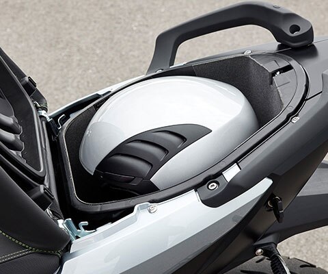 C evolution helmet storage compartment