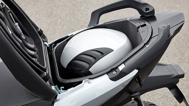 C evolution helmet storage compartment